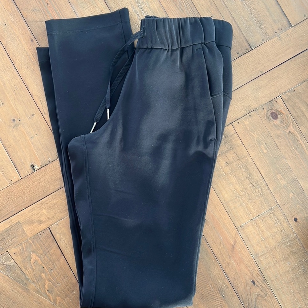 Lululemon Stretch High-Rise Pant
Full Length